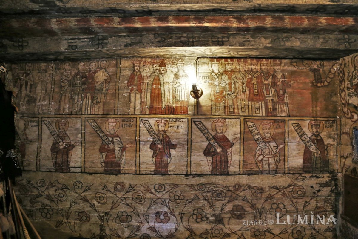 Biserica monument UNESCO „Sfânta Parascheva”, inima comunităţii din Deseşti 187959