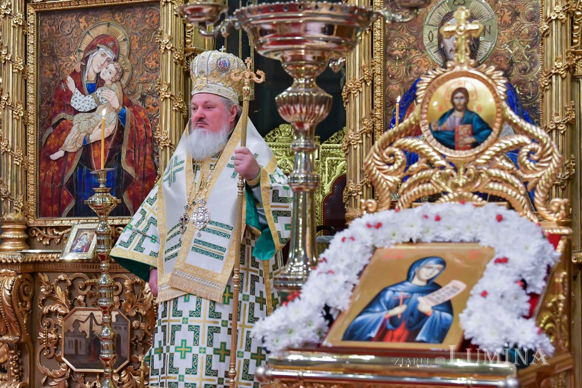 Prinos de laudă adus Ocrotitoarei Moldovei la Catedrala Patriarhală 188320