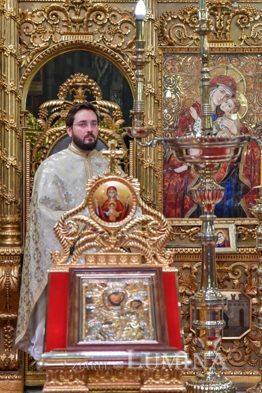 Prinos de laudă adus Ocrotitoarei Moldovei la Catedrala Patriarhală 188324