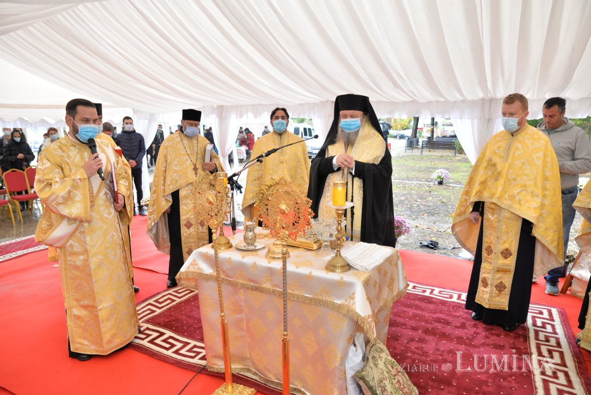 Piatră de temelie pentru noua biserică a Institutului Oncologic din București 188469