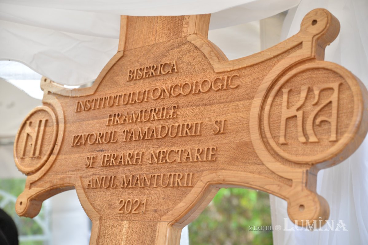 Piatră de temelie pentru noua biserică a Institutului Oncologic din București 188471