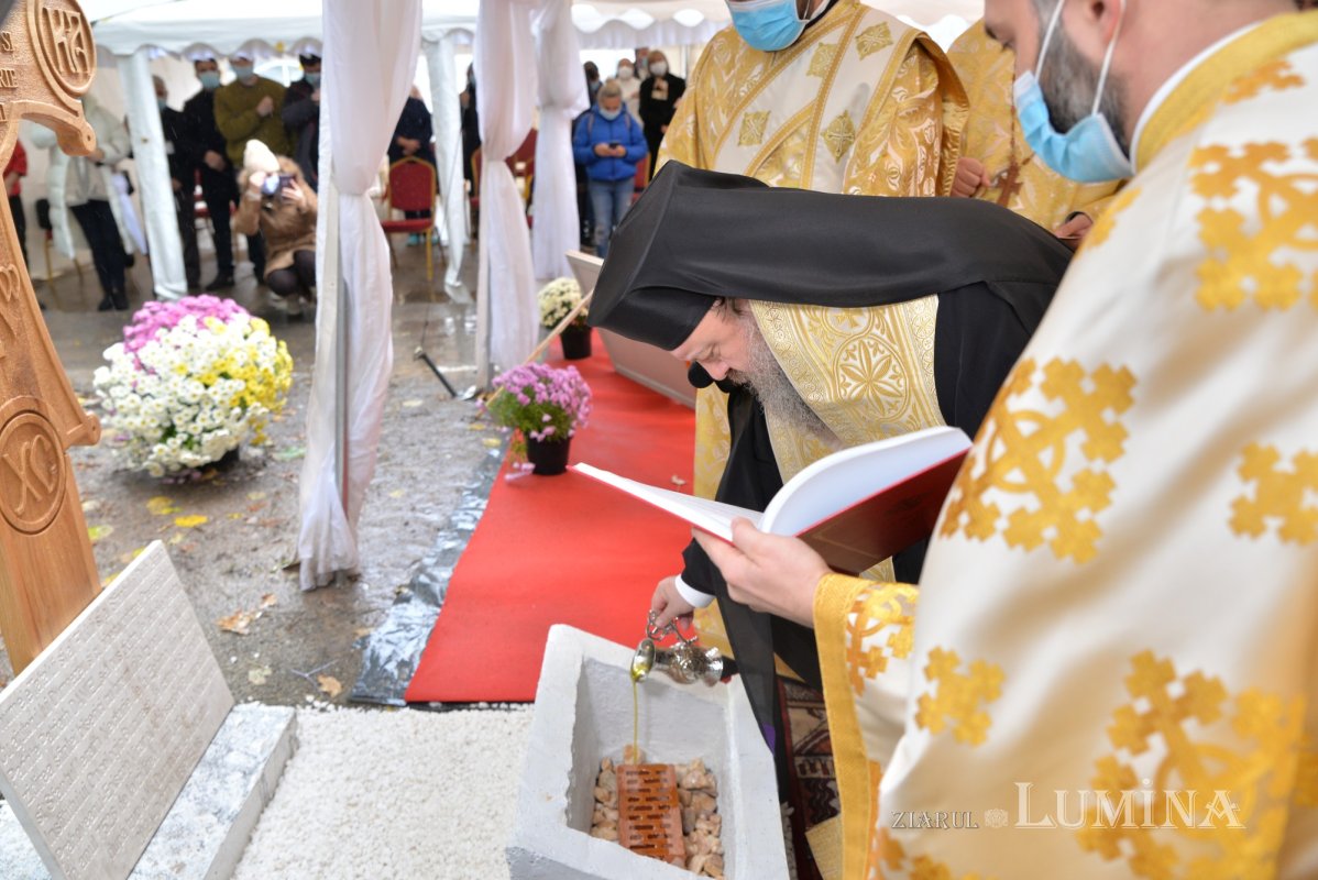 Piatră de temelie pentru noua biserică a Institutului Oncologic din București 188483