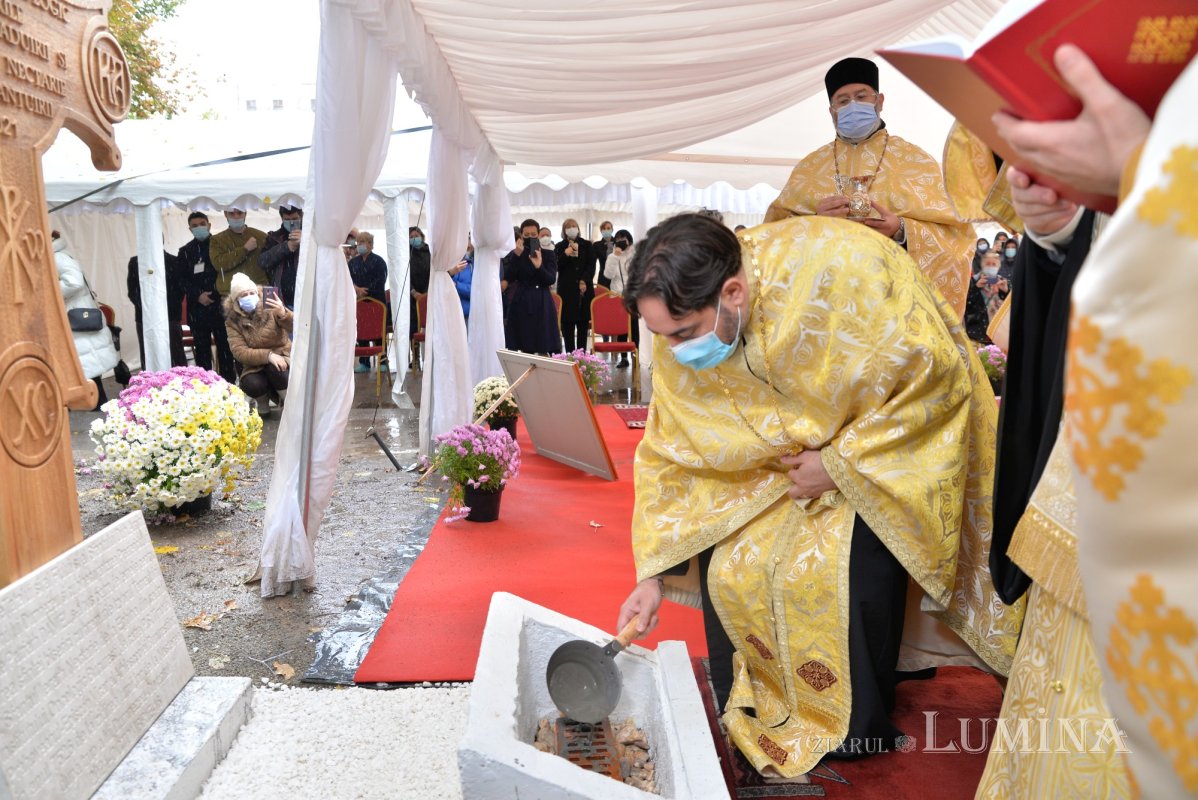 Piatră de temelie pentru noua biserică a Institutului Oncologic din București 188486