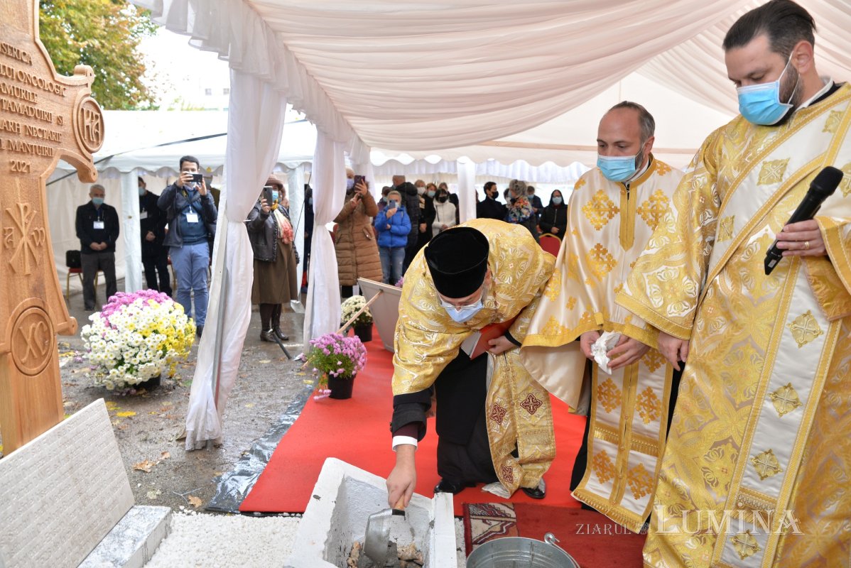 Piatră de temelie pentru noua biserică a Institutului Oncologic din București 188493