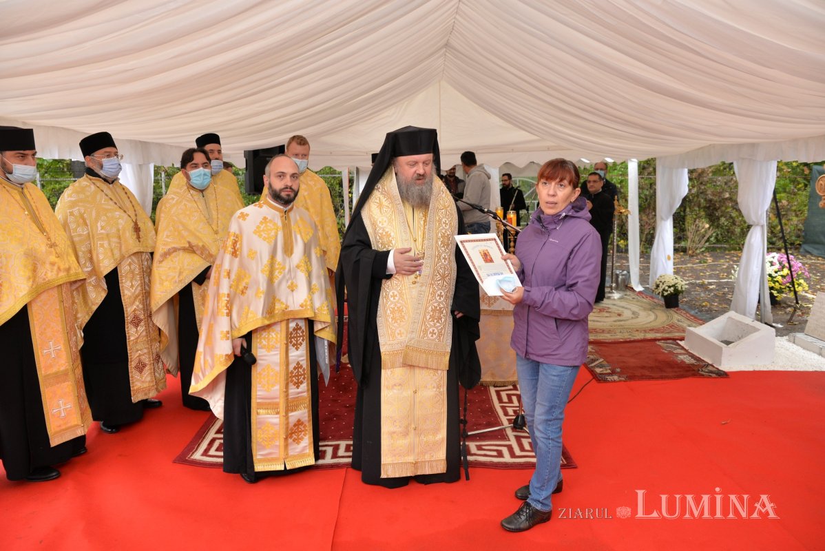 Piatră de temelie pentru noua biserică a Institutului Oncologic din București 188503