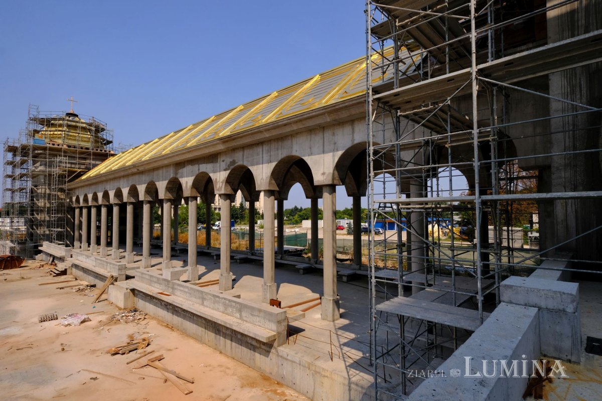 Precizări ale constructorilor privind prețul real și calitatea materialelor și lucrărilor de la Catedrala Mântuirii Neamului 188522