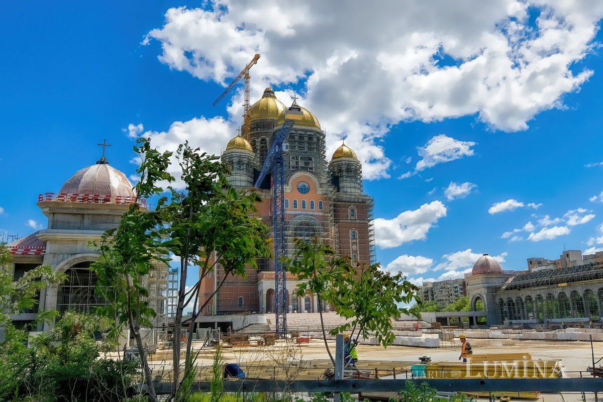 Precizări ale constructorilor privind prețul real și calitatea materialelor și lucrărilor de la Catedrala Mântuirii Neamului 188525