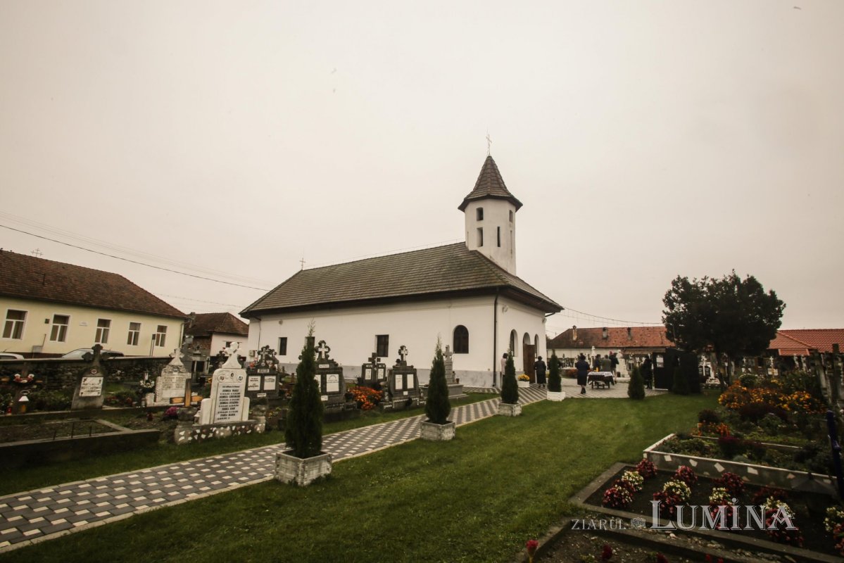 Sărbătoare în comunitatea Parohiei Sâmbăta de Sus, judeţul Braşov 188819