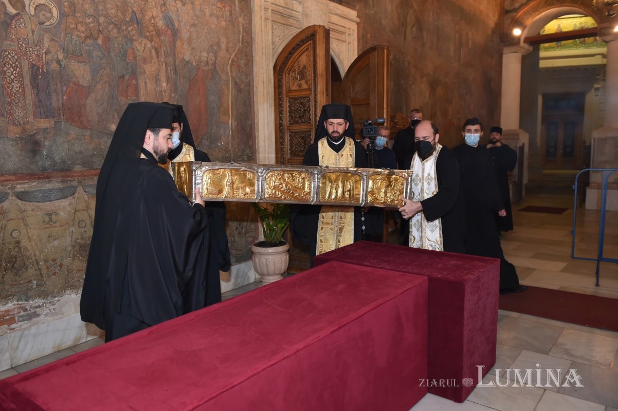 A început cinstirea sfinților ocrotitori pe Dealul Patriarhiei 189148