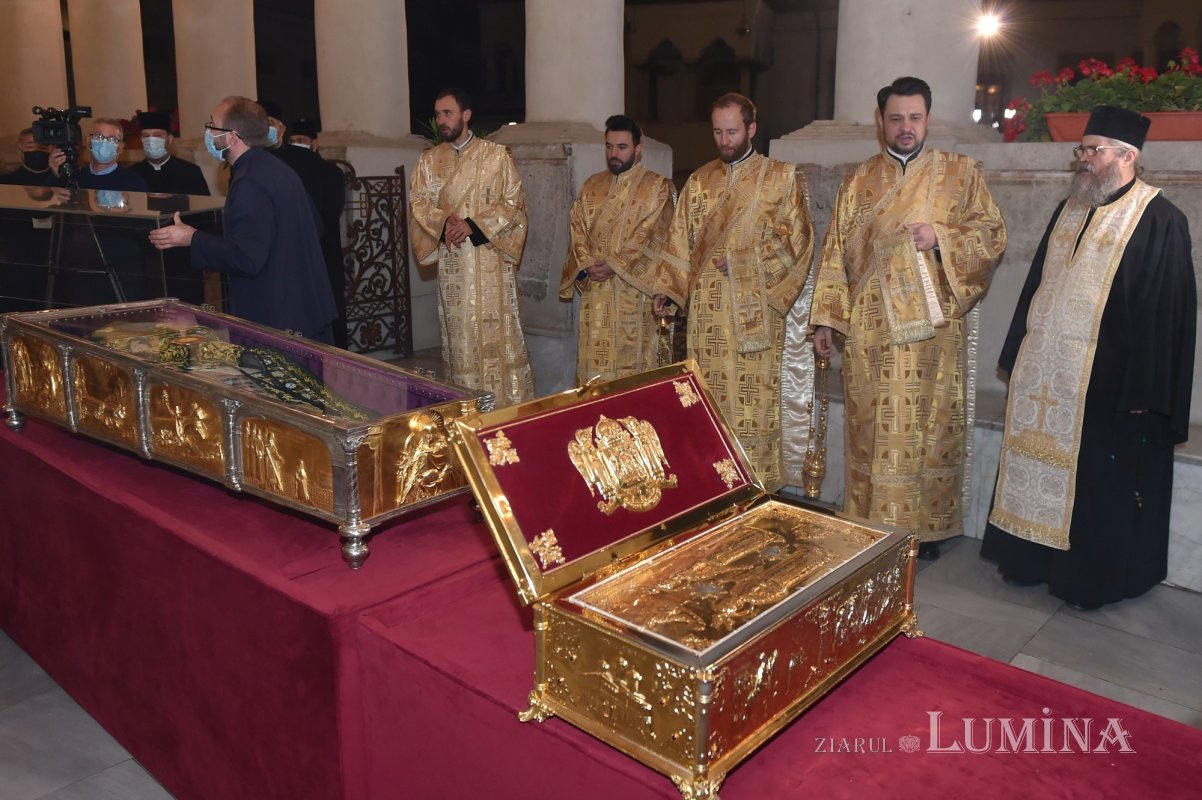 A început cinstirea sfinților ocrotitori pe Dealul Patriarhiei 189151