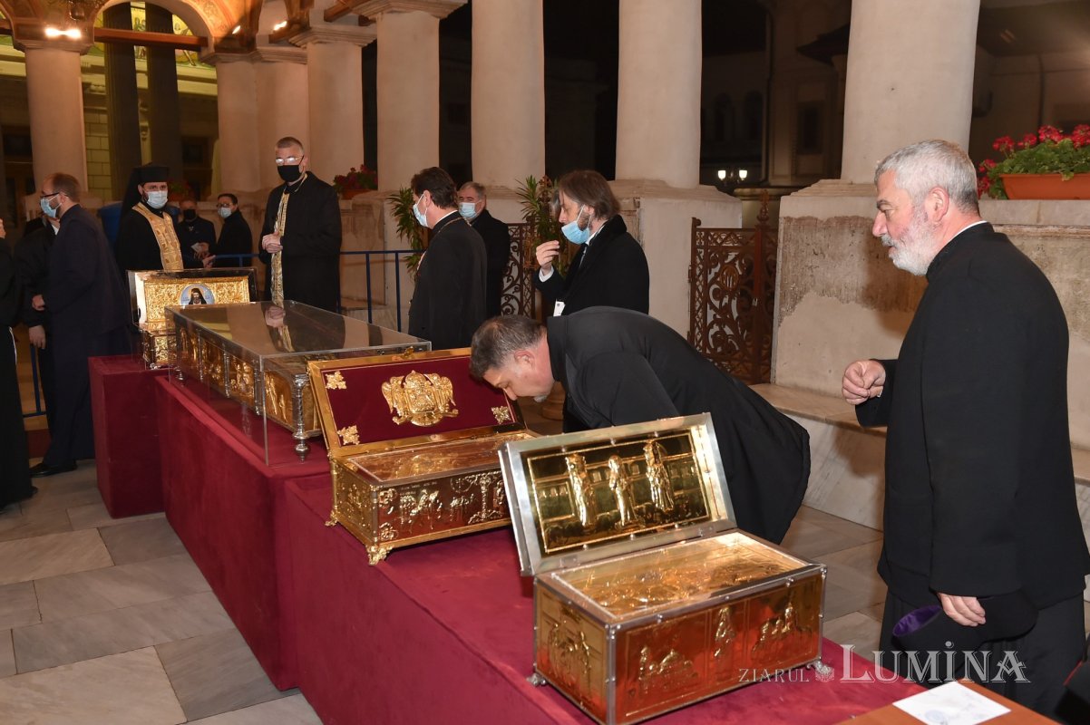 A început cinstirea sfinților ocrotitori pe Dealul Patriarhiei 189158