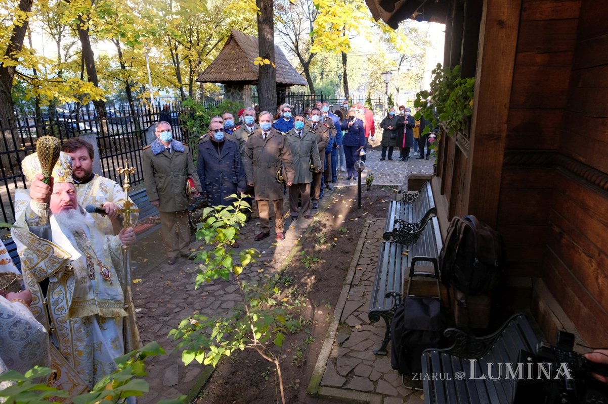 Înnoirea bisericii din incinta Universităţii Naţionale de Apărare „Carol I” 189182