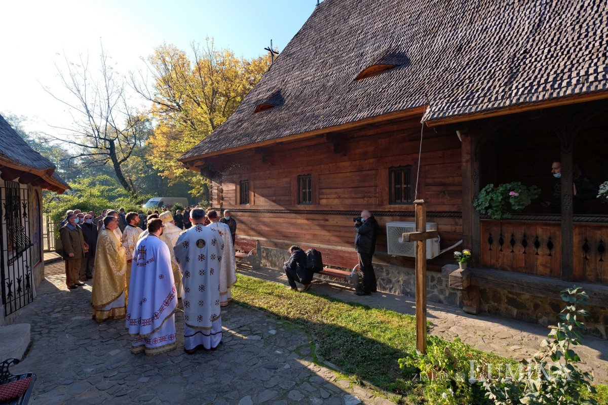 Înnoirea bisericii din incinta Universităţii Naţionale de Apărare „Carol I” 189184
