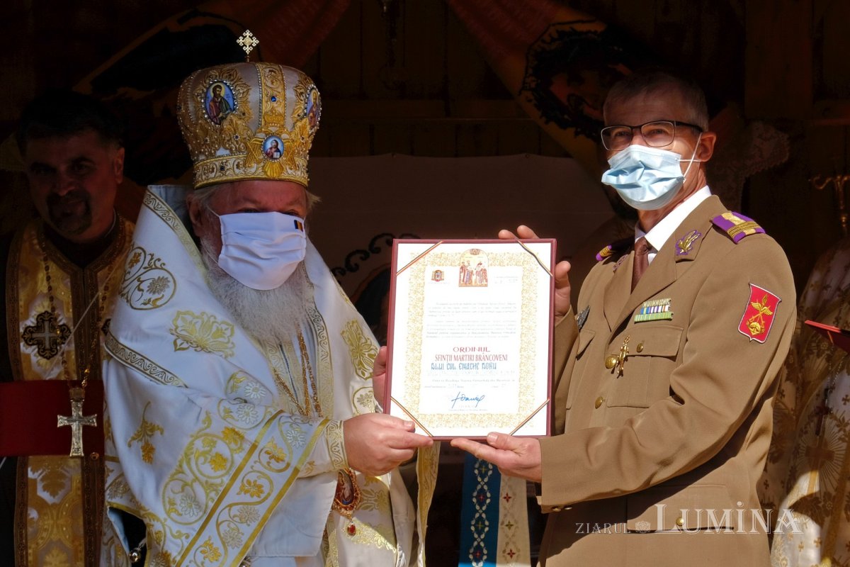 Înnoirea bisericii din incinta Universităţii Naţionale de Apărare „Carol I” 189211