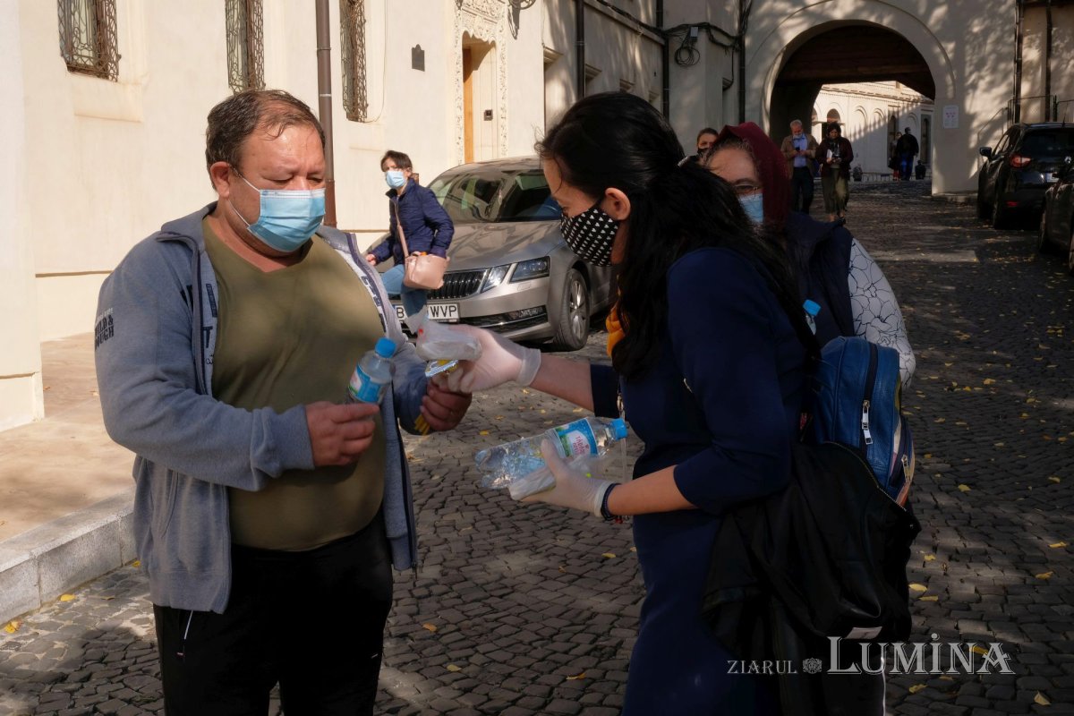 Mângâiere pentru închinătorii care ajung pe Dealul Patriarhiei 189396