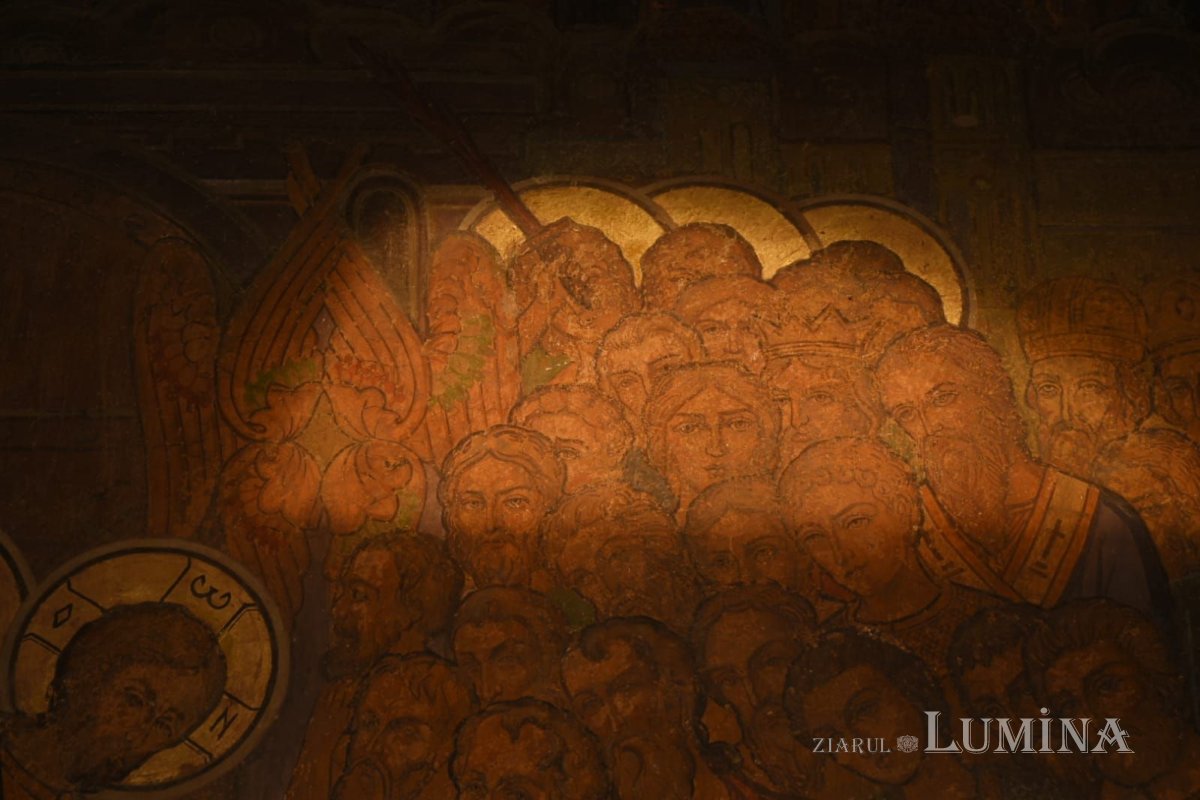 Ceasuri de priveghere pe Colina Bucuriei 189623