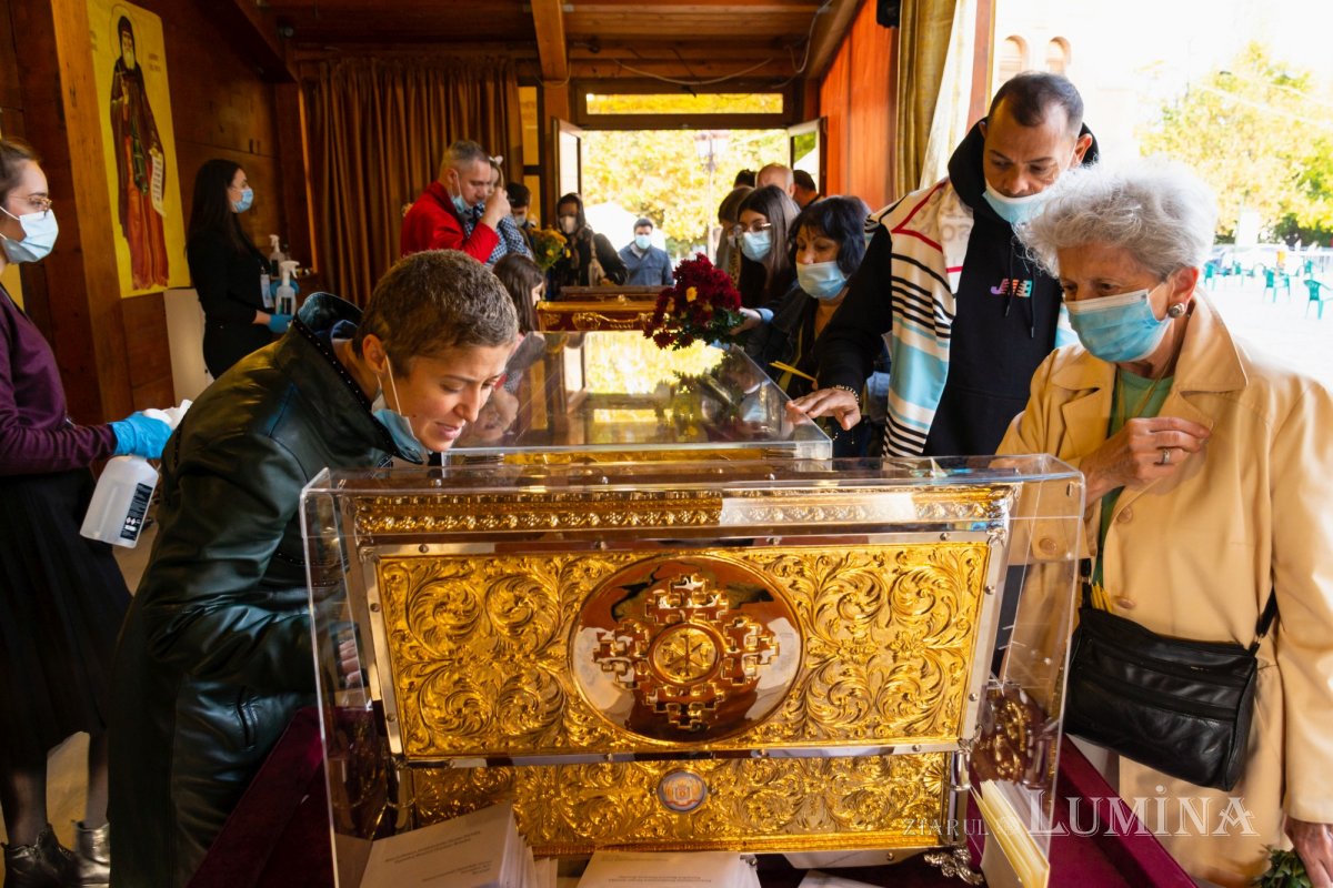 Ceasuri de priveghere pe Colina Bucuriei 189655