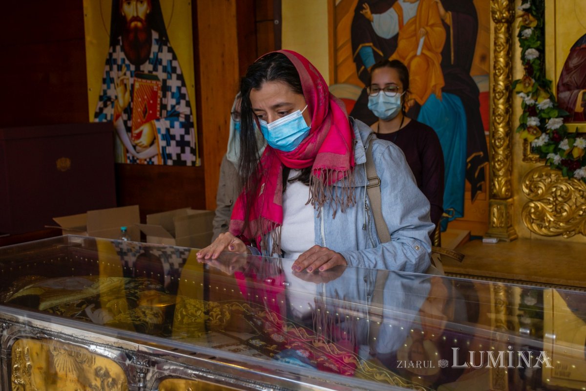 Ceasuri de priveghere pe Colina Bucuriei 189660