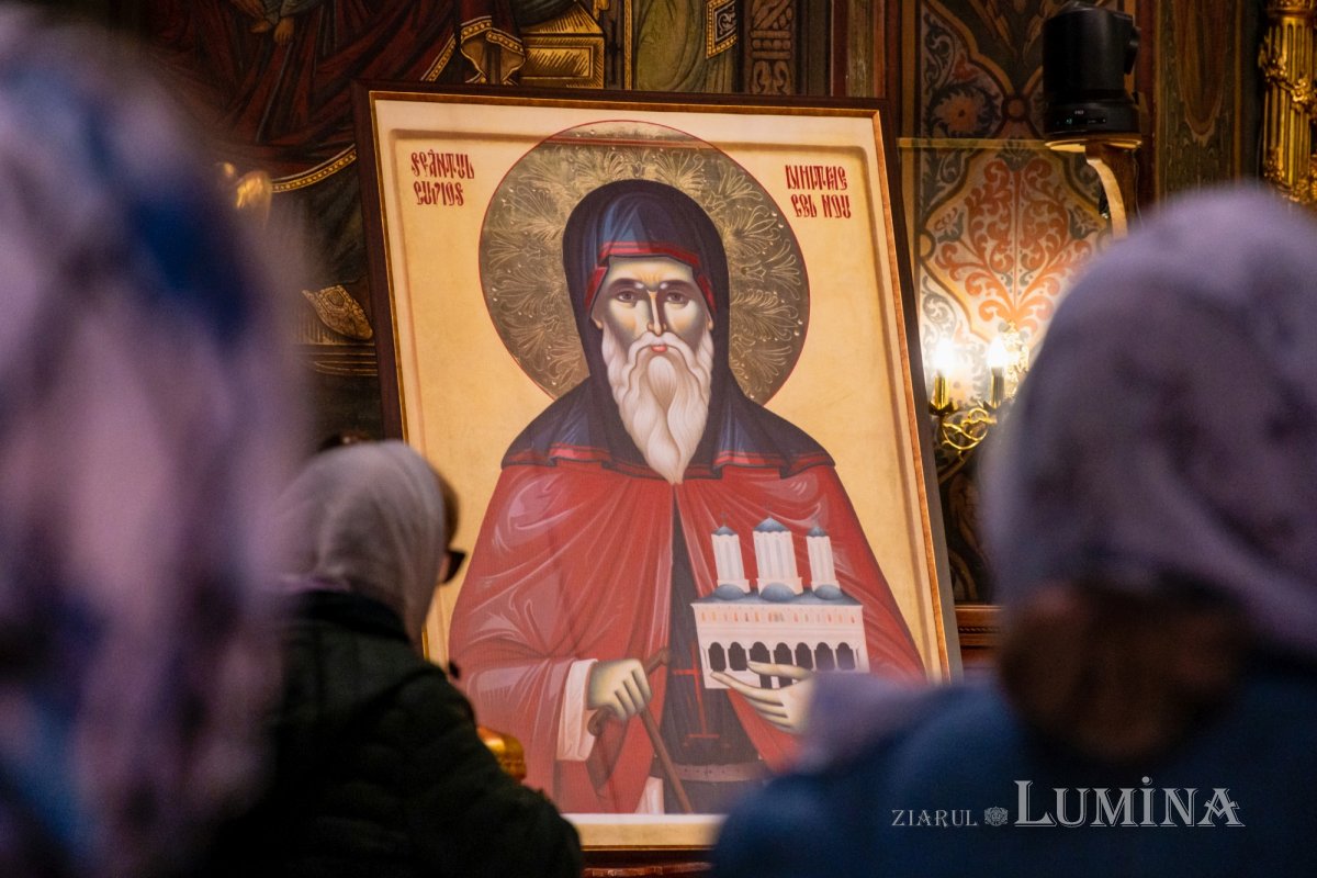 Ceasuri de priveghere pe Colina Bucuriei 189676