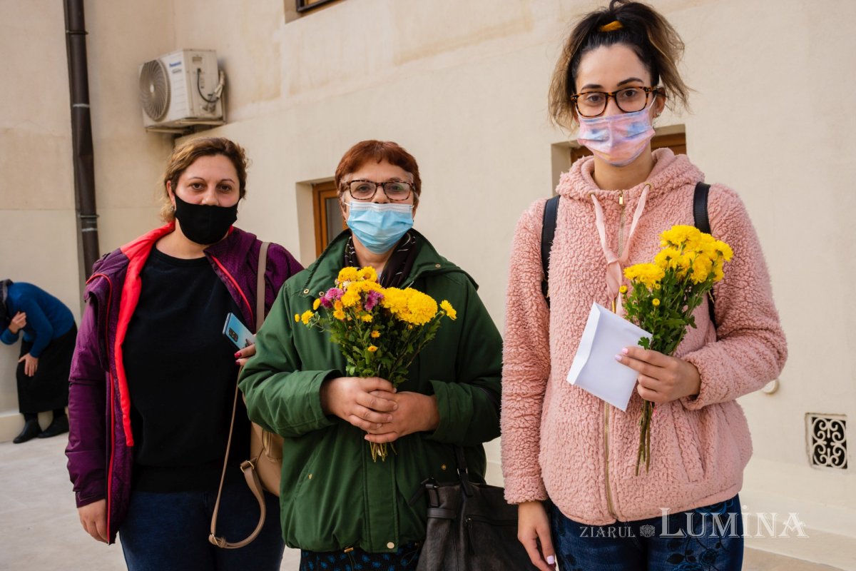 Ceasuri de priveghere pe Colina Bucuriei 189694
