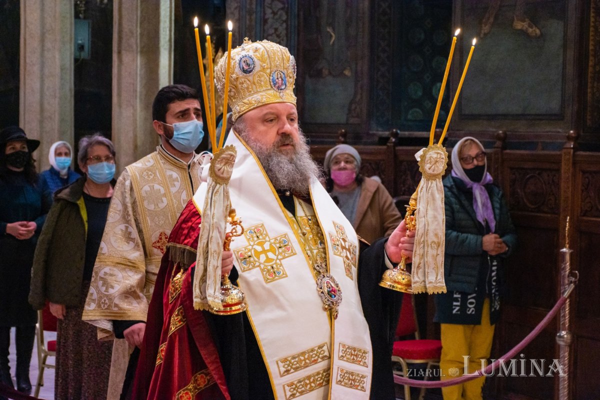 Ceasuri de priveghere pe Colina Bucuriei 189714