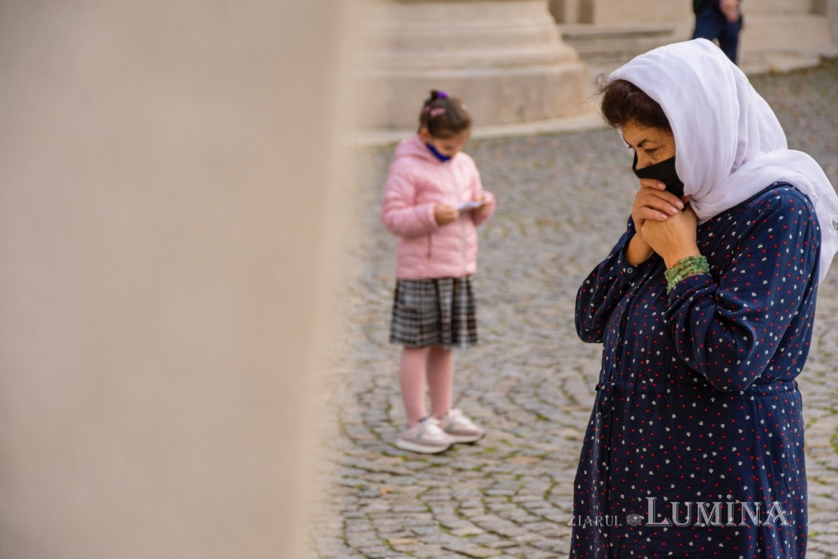 Ceasuri de priveghere pe Colina Bucuriei 189731