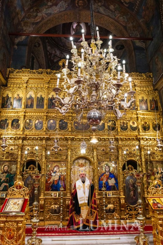 Ceasuri de priveghere pe Colina Bucuriei 189760