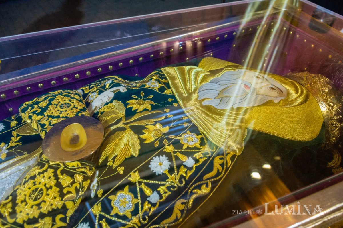 Ceasuri de priveghere pe Colina Bucuriei 189775