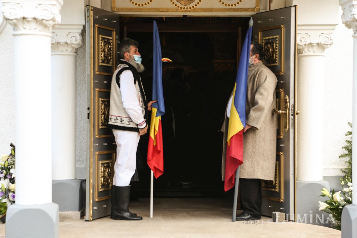 Odihnă veşnică pentru Preasfinţitul Gurie în Catedrala Episcopală din Deva 189508