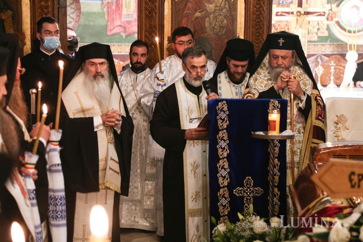 Odihnă veşnică pentru Preasfinţitul Gurie în Catedrala Episcopală din Deva 189527