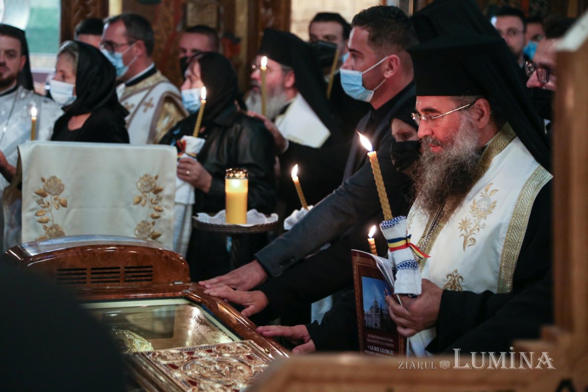 Odihnă veşnică pentru Preasfinţitul Gurie în Catedrala Episcopală din Deva 189530