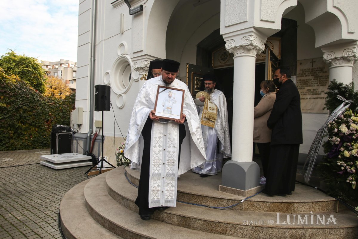 Odihnă veşnică pentru Preasfinţitul Gurie în Catedrala Episcopală din Deva 189532