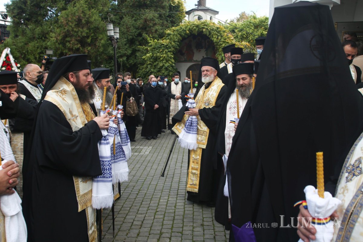 Odihnă veşnică pentru Preasfinţitul Gurie în Catedrala Episcopală din Deva 189533