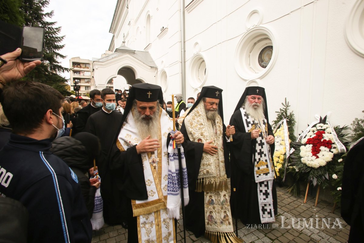 Odihnă veşnică pentru Preasfinţitul Gurie în Catedrala Episcopală din Deva 189537