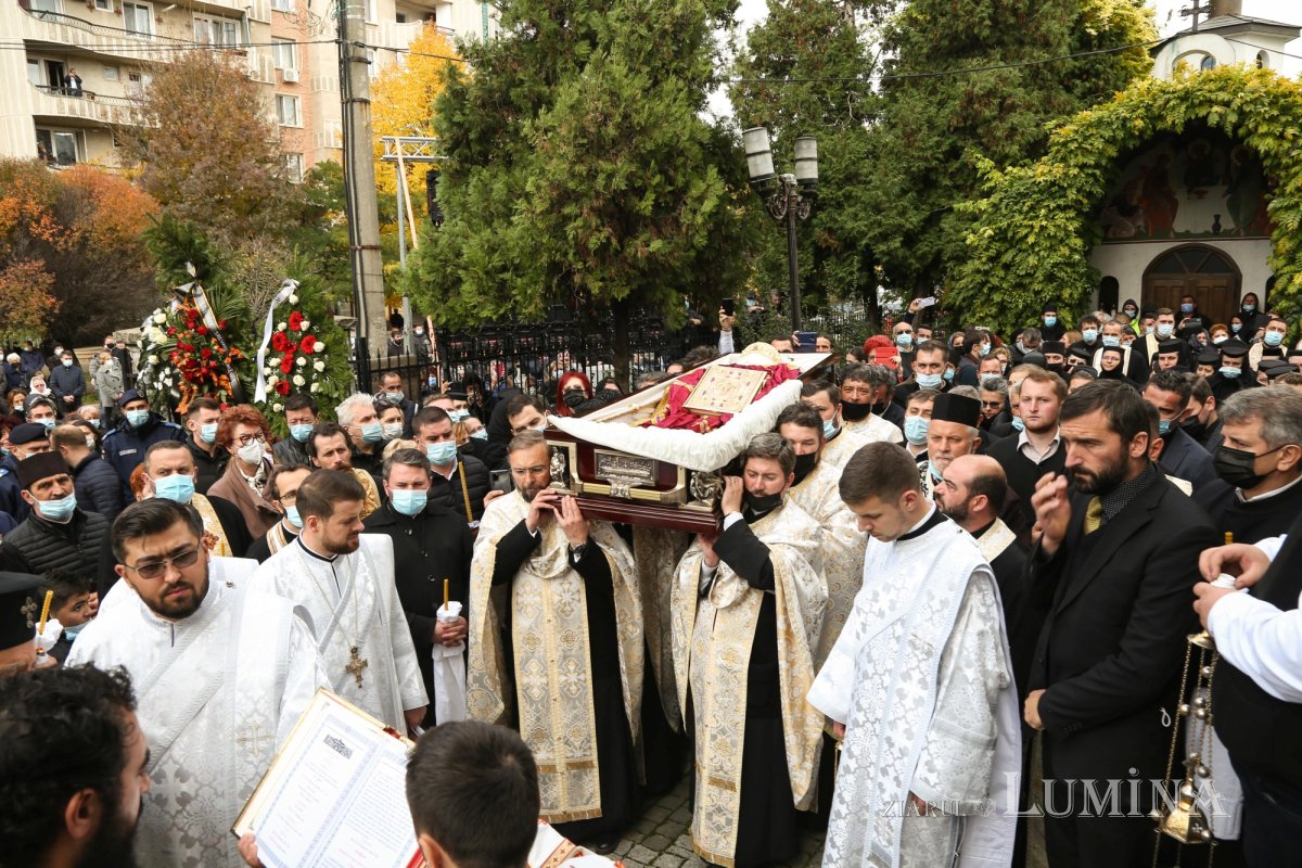 Odihnă veşnică pentru Preasfinţitul Gurie în Catedrala Episcopală din Deva 189543