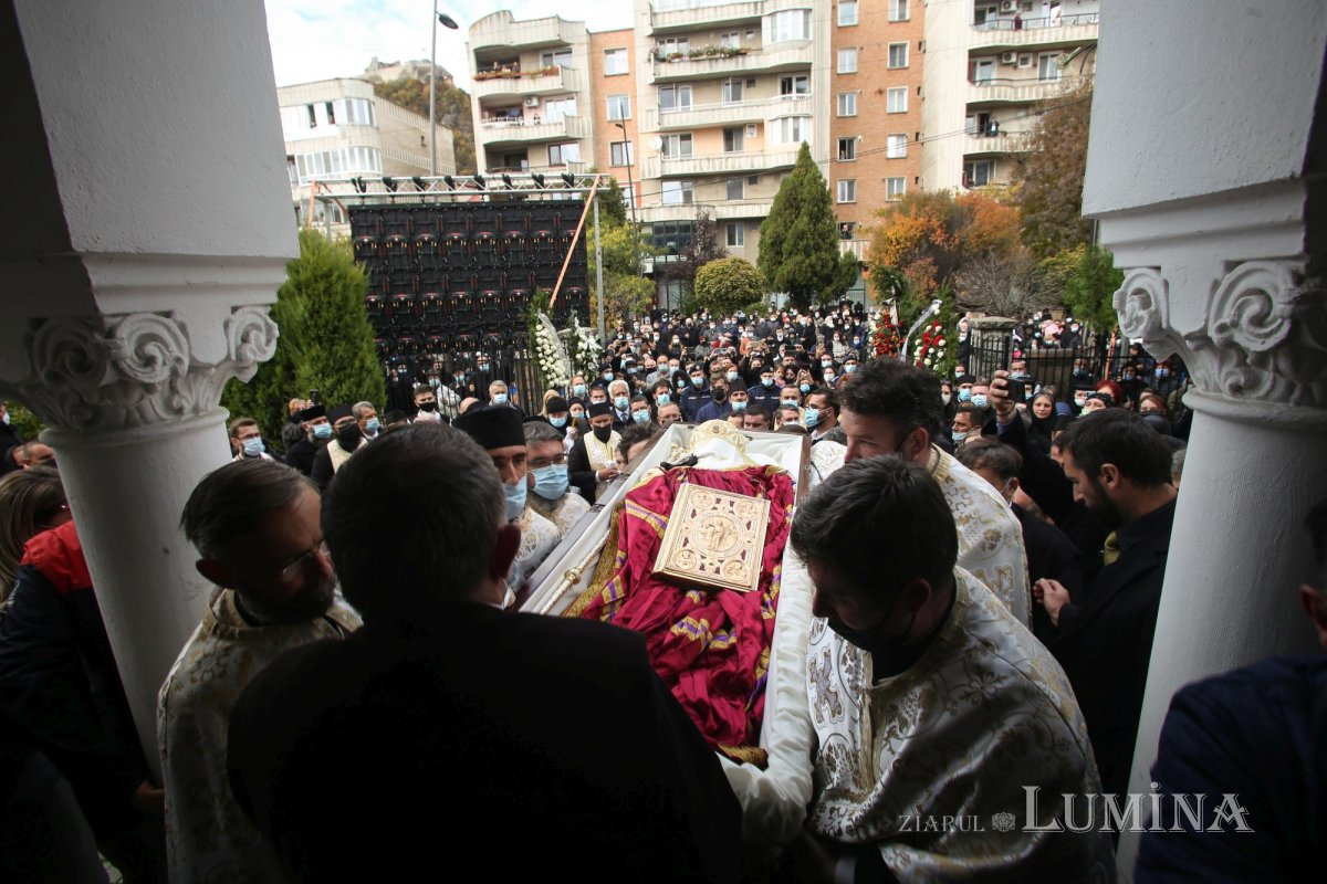 Odihnă veşnică pentru Preasfinţitul Gurie în Catedrala Episcopală din Deva 189546