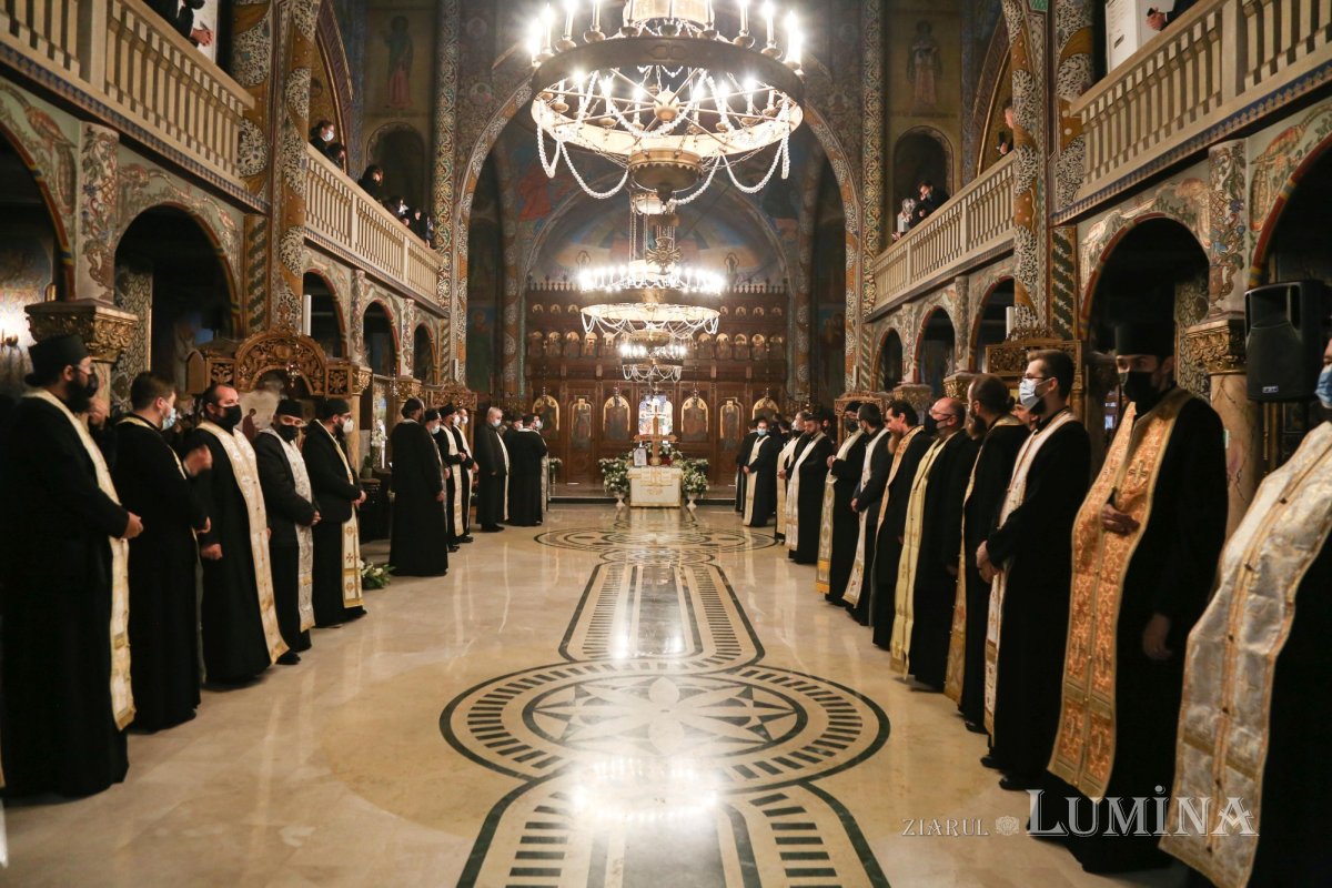 Odihnă veşnică pentru Preasfinţitul Gurie în Catedrala Episcopală din Deva 189553