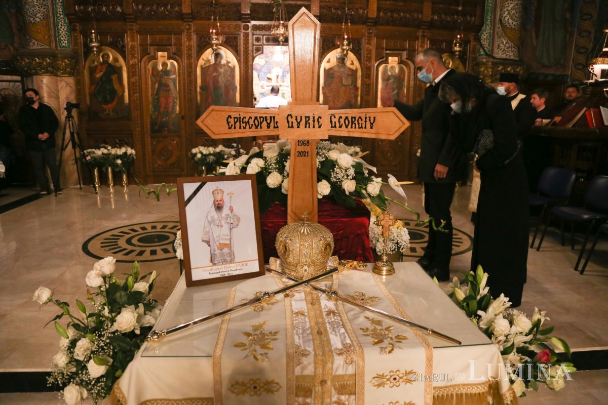 Odihnă veşnică pentru Preasfinţitul Gurie în Catedrala Episcopală din Deva 189554