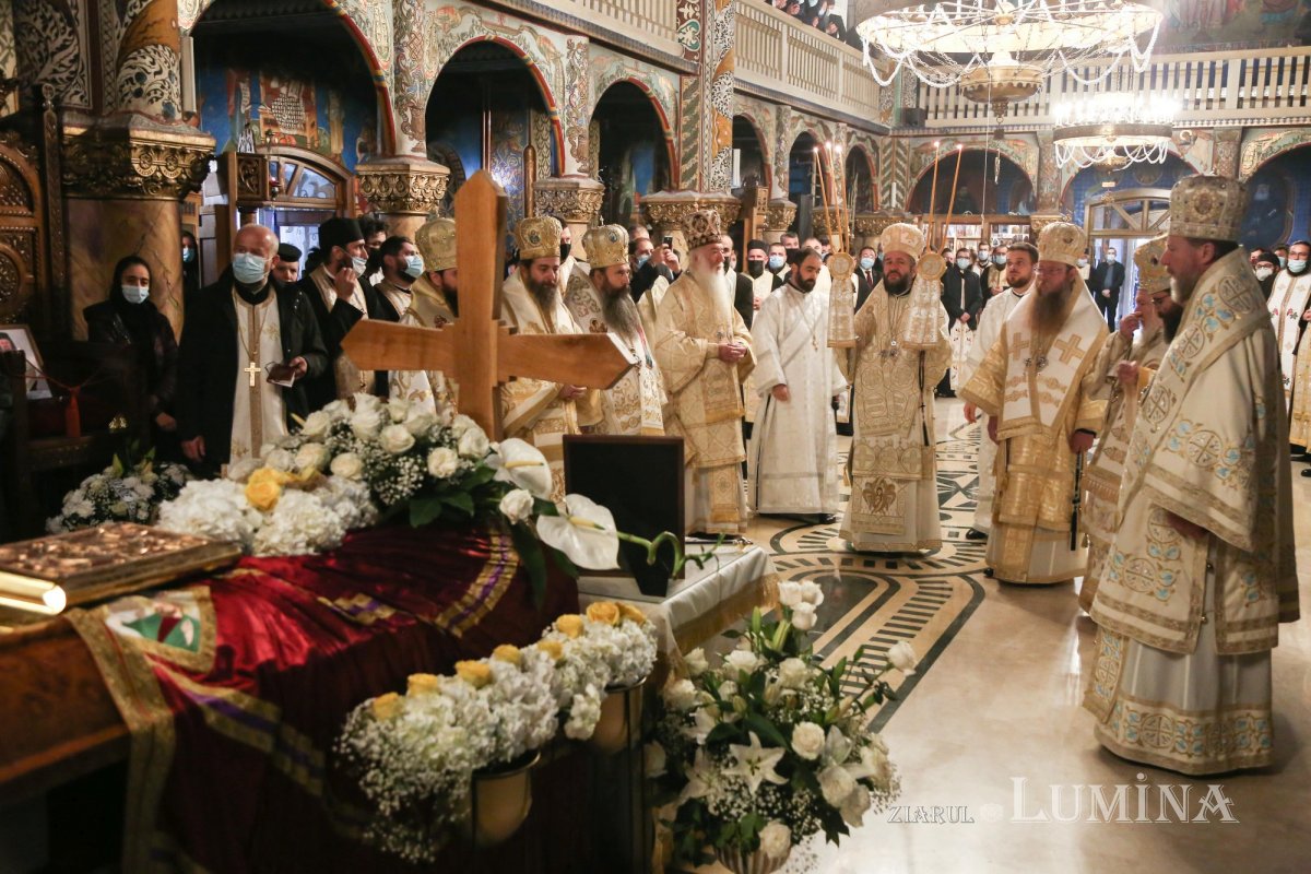 Odihnă veşnică pentru Preasfinţitul Gurie în Catedrala Episcopală din Deva 189560