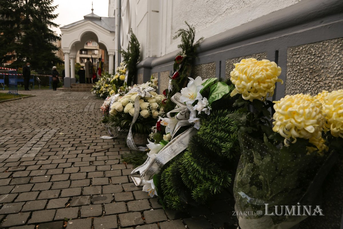 Odihnă veşnică pentru Preasfinţitul Gurie în Catedrala Episcopală din Deva 189570