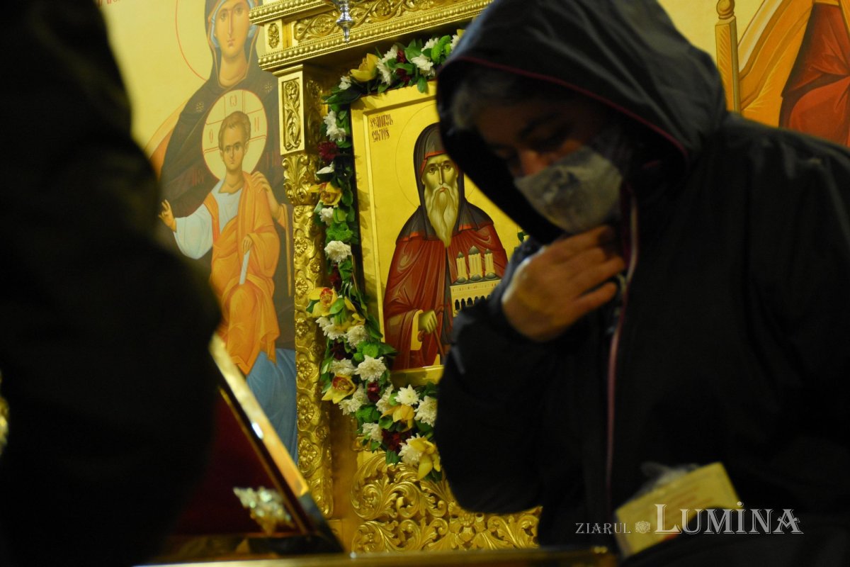 Pelerinajul tradiţional din Bucureşti continuă la Baldachinul sfinţilor 189464