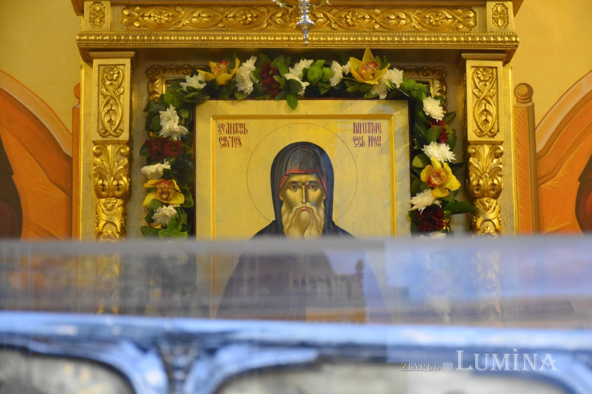 Pelerinajul tradiţional din Bucureşti continuă la Baldachinul sfinţilor 189483