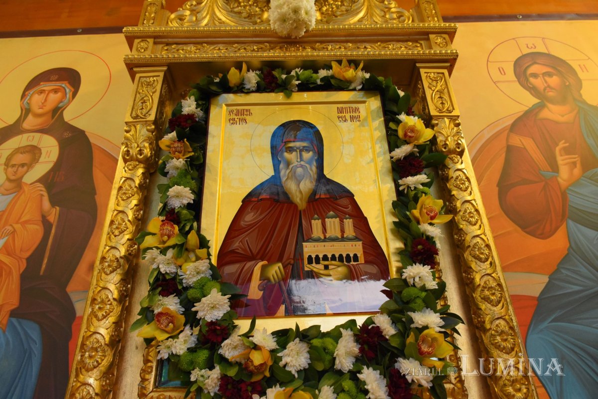 Pelerinajul tradiţional din Bucureşti continuă la Baldachinul sfinţilor 189499