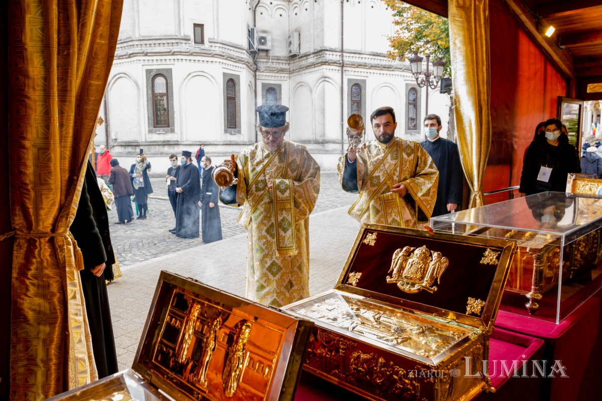 Laudă de seară în cinstea unuia dintre ocrotitorii românilor din afara granițelor 190012