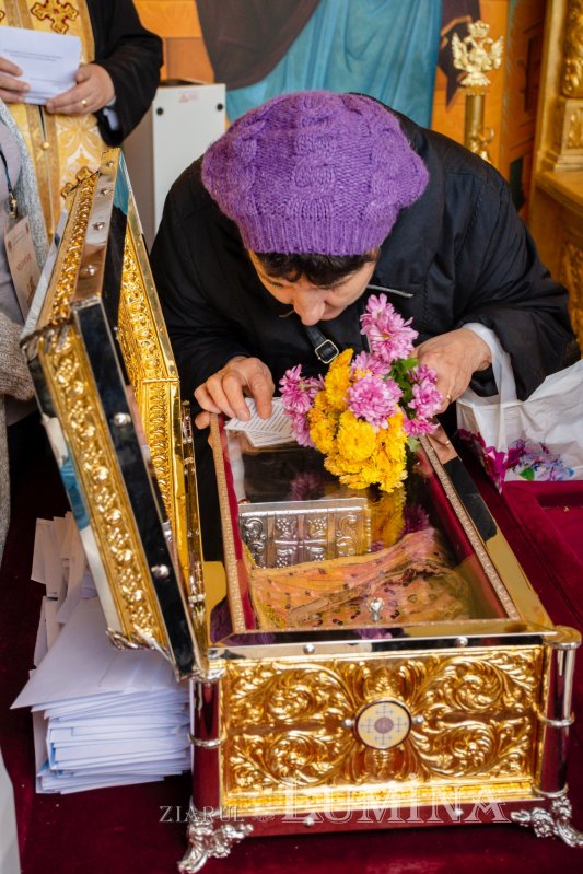 Laudă de seară în cinstea unuia dintre ocrotitorii românilor din afara granițelor 190015