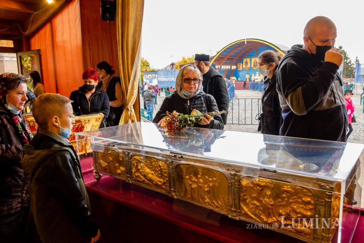 Laudă de seară în cinstea unuia dintre ocrotitorii românilor din afara granițelor 190023