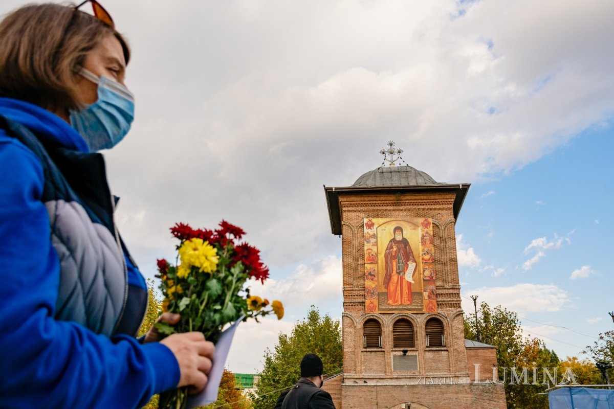 Laudă de seară în cinstea unuia dintre ocrotitorii românilor din afara granițelor 190037