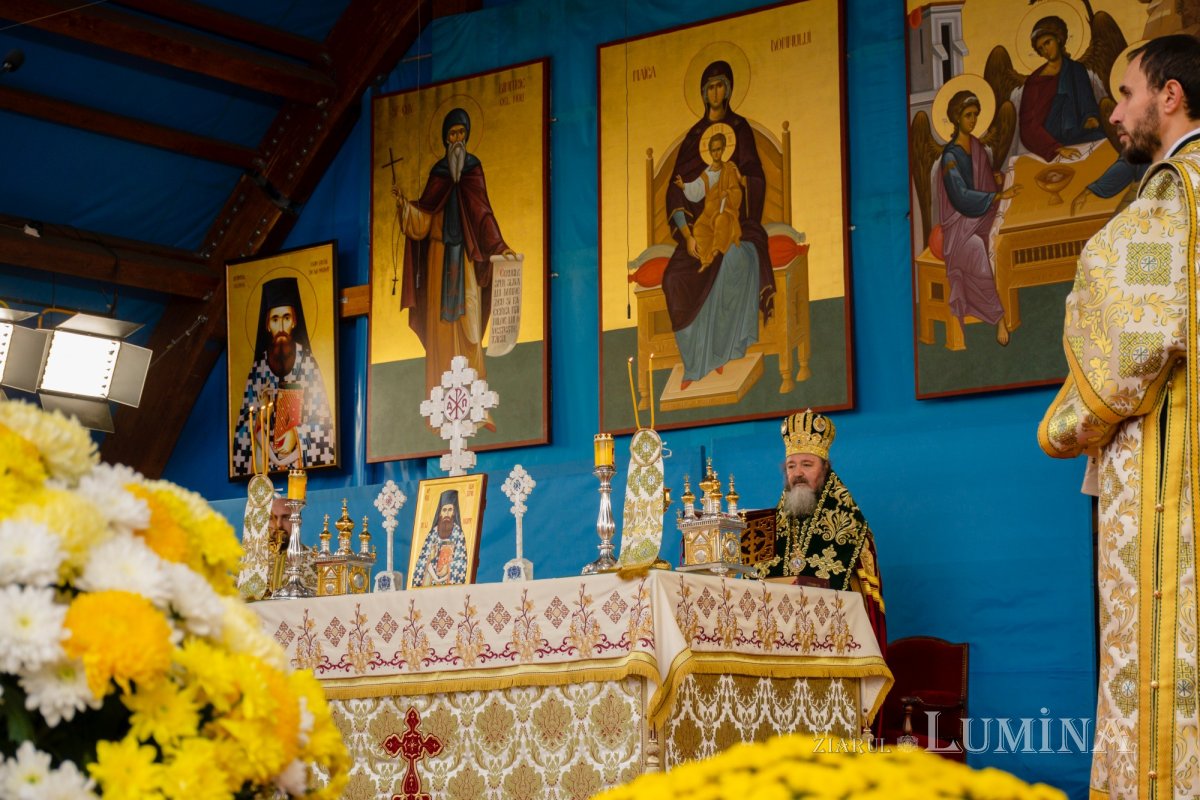 Laudă de seară în cinstea unuia dintre ocrotitorii românilor din afara granițelor 190051