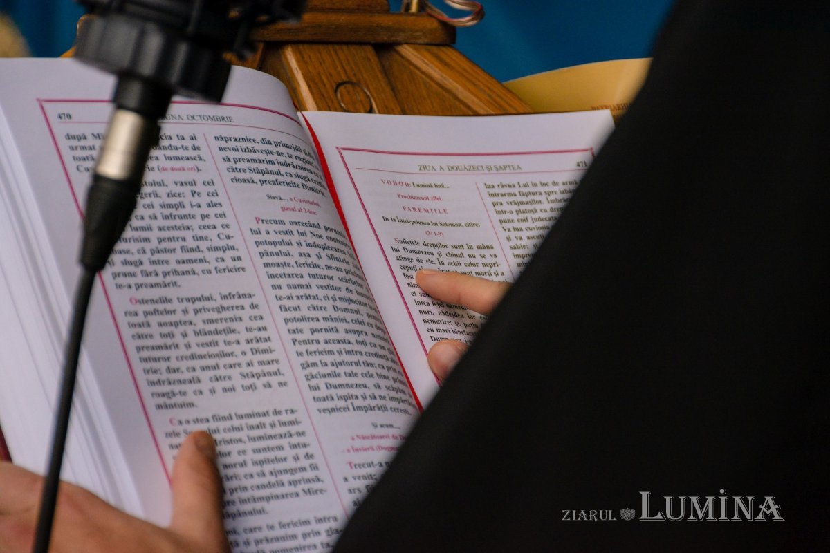 Laudă de seară în cinstea unuia dintre ocrotitorii românilor din afara granițelor 190053