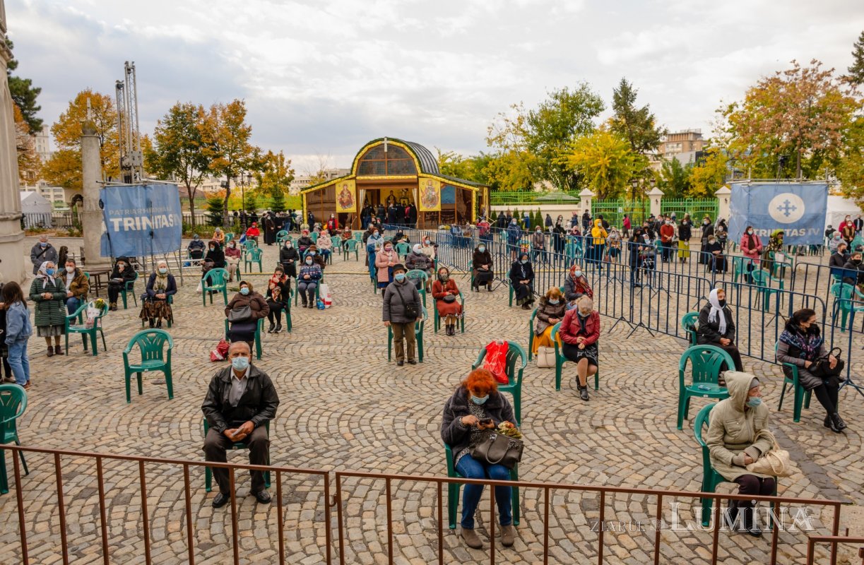 Laudă de seară în cinstea unuia dintre ocrotitorii românilor din afara granițelor 190056